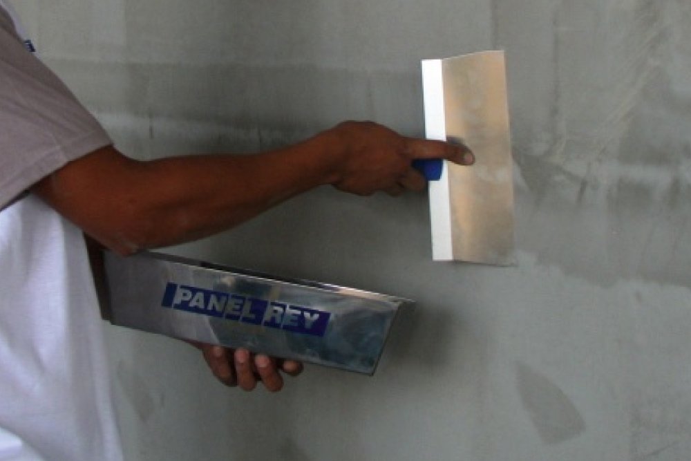 Conoce los diferente paneles de yeso Panel Rey que se ajustan a tus necesidades.